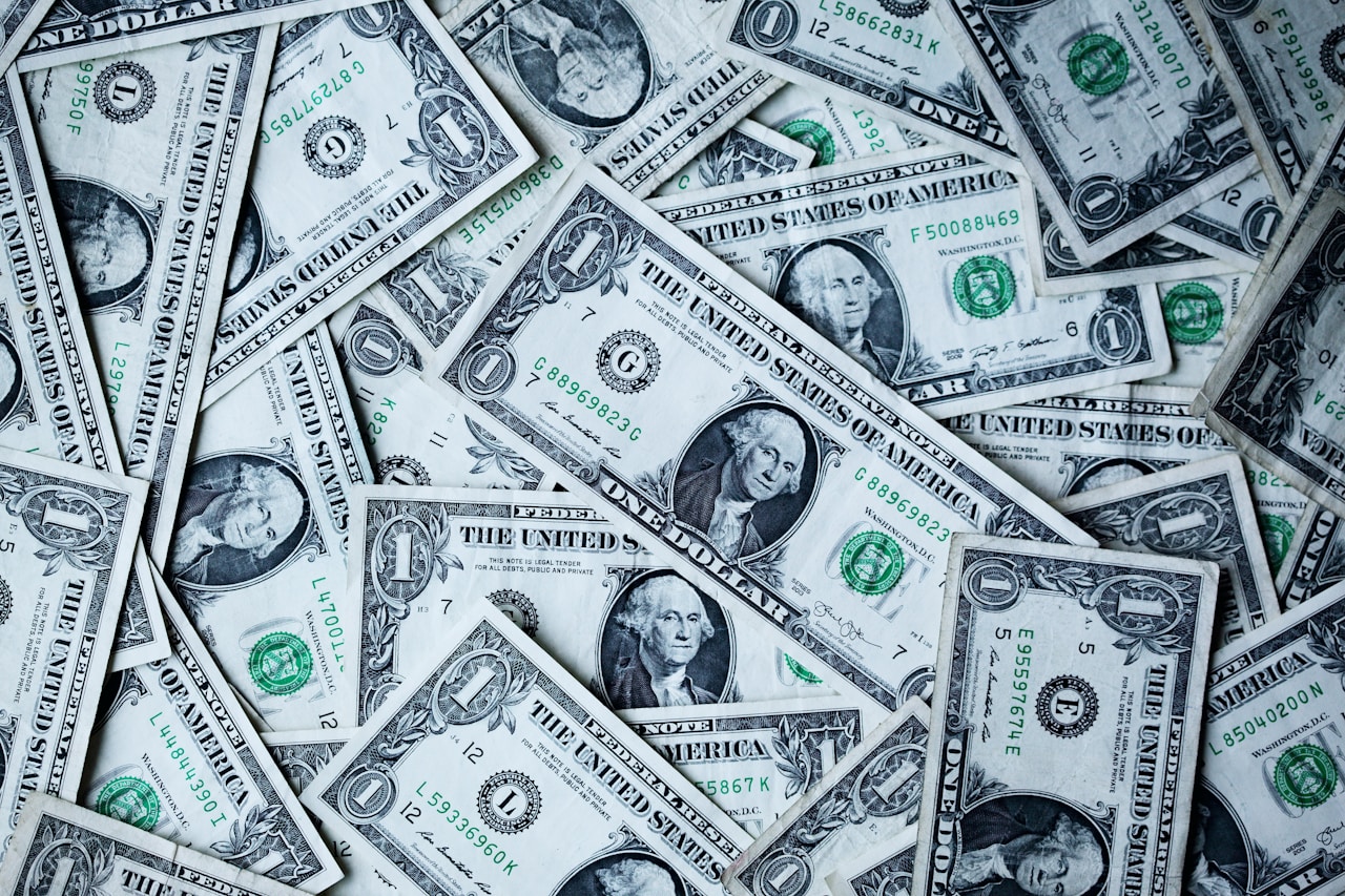 에너지·방산으로의 자금 재이동